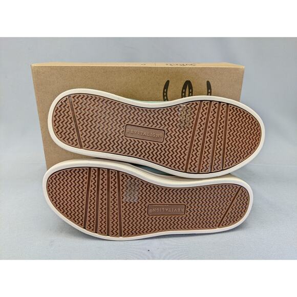 REVITALIGN Women's Azalea Orthotic Comfort Sneaker Shoes Sage Green Size US 5B - Picture 4 of 9